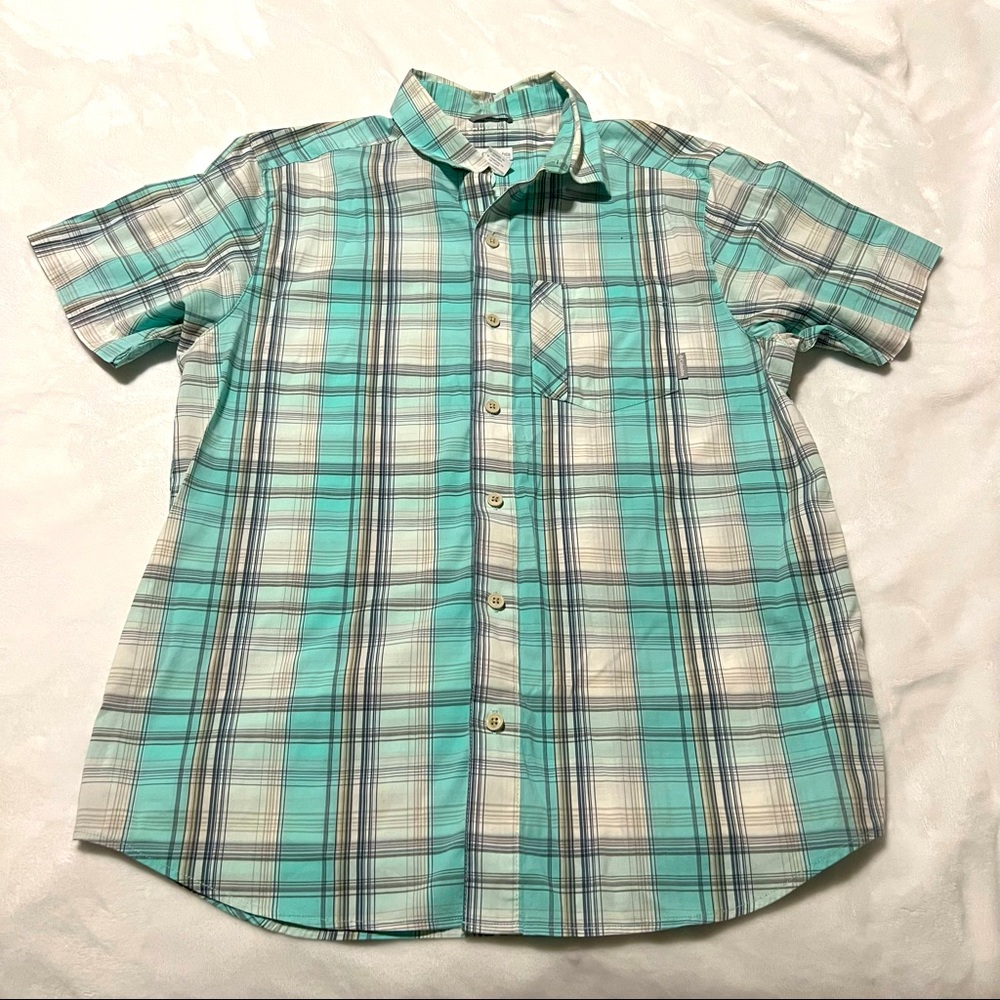 Columbia Omni-wear short sleeve. Medium